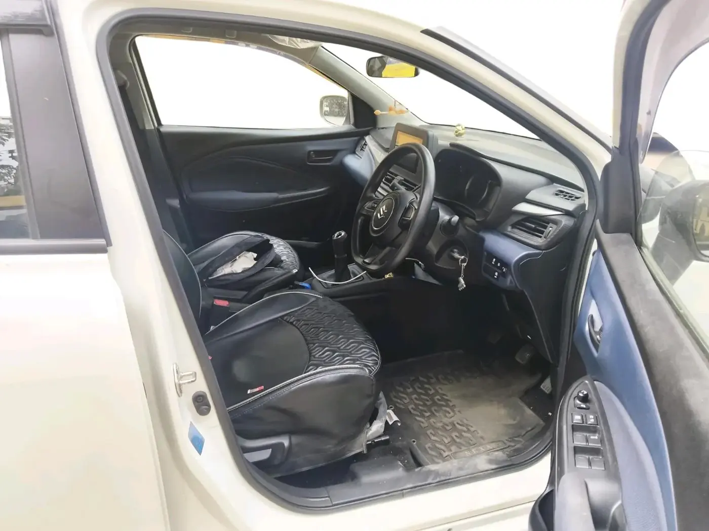 2024 Maruti Baleno DELTA PETROL 1.2, Petrol, Manual, 13,548 km, interior
