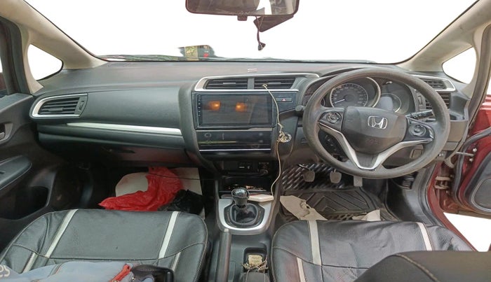 2017 Honda WR-V 1.5L I-DTEC VX MT, Diesel, Manual, 1,35,976 km, interior