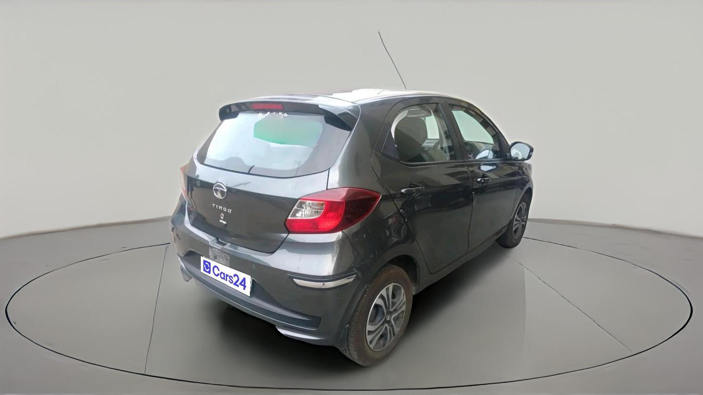 2022 Tata Tiago XT PETROL, Petrol, Manual, 9,509 km, exterior