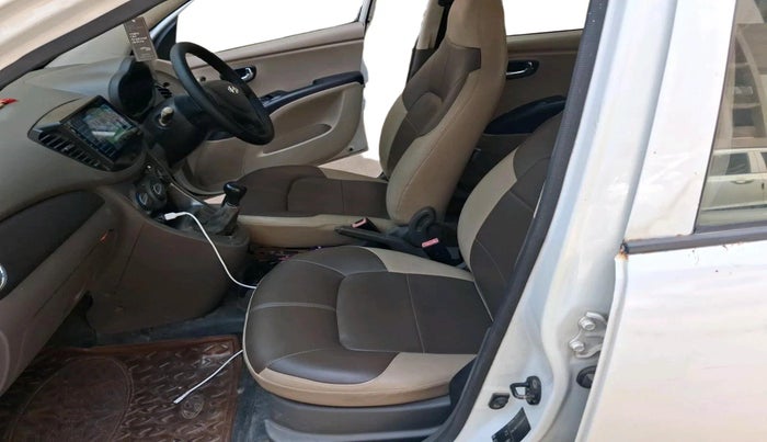 2011 Hyundai i10 MAGNA 1.1, Petrol, Manual, 76,970 km, interior