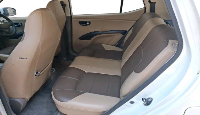2011 Hyundai i10 MAGNA 1.1, Petrol, Manual, 76,970 km, interior