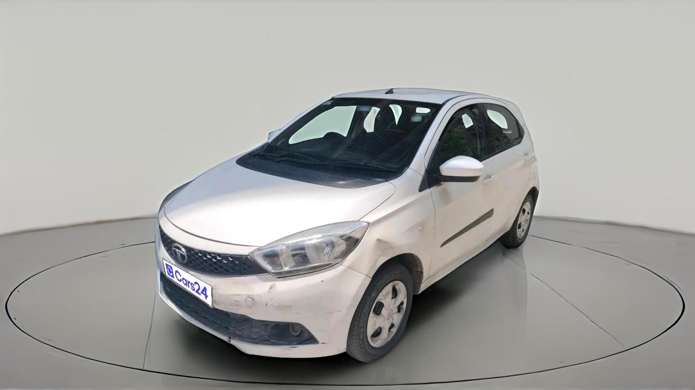 2016 Tata Tiago XT PETROL, Petrol, Manual, 47,904 km, exterior