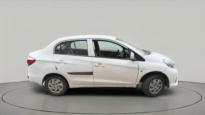2017 Honda Amaze 1.2L I-VTEC E, CNG, Manual, 1,52,443 km, exterior