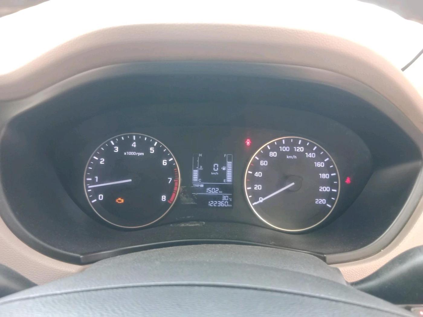 2016 Hyundai Elite i20 MAGNA 1.2, CNG, Manual, 1,22,360 km, interior
