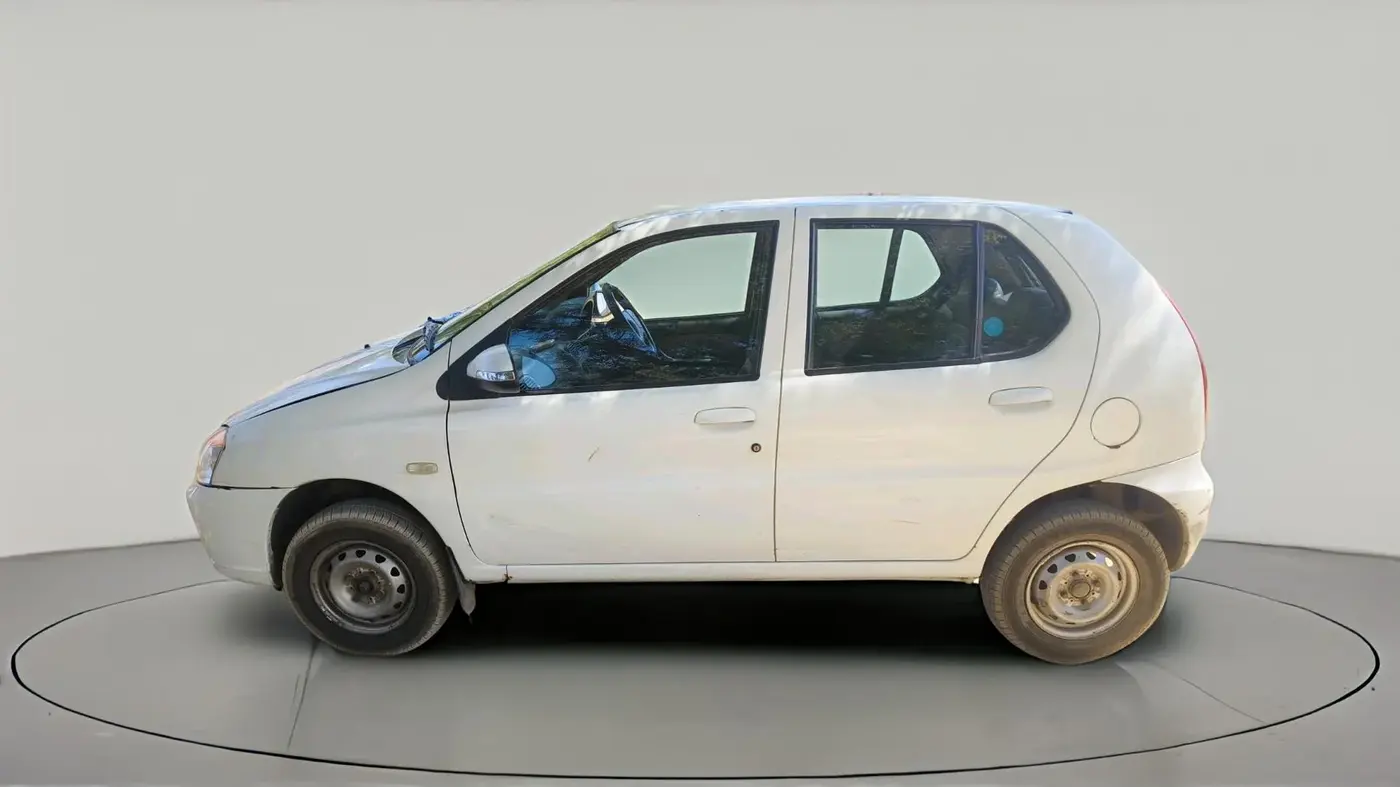 2016 Tata Indica EV2 LX, Diesel, Manual, 1,91,000 km, exterior