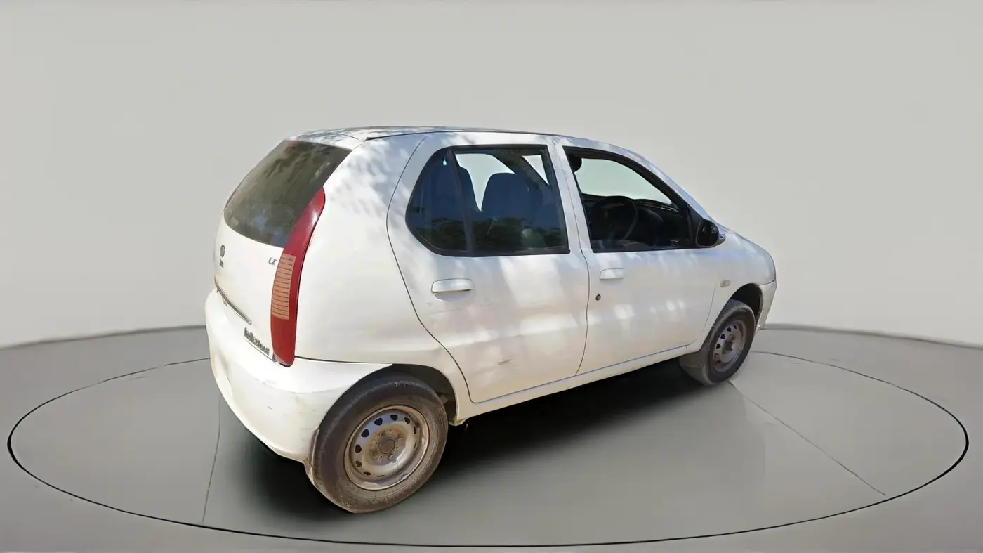 2016 Tata Indica EV2 LX, Diesel, Manual, 1,91,000 km, exterior