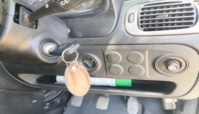 2016 Tata Indica EV2 LX, Diesel, Manual, 1,90,907 km, interior