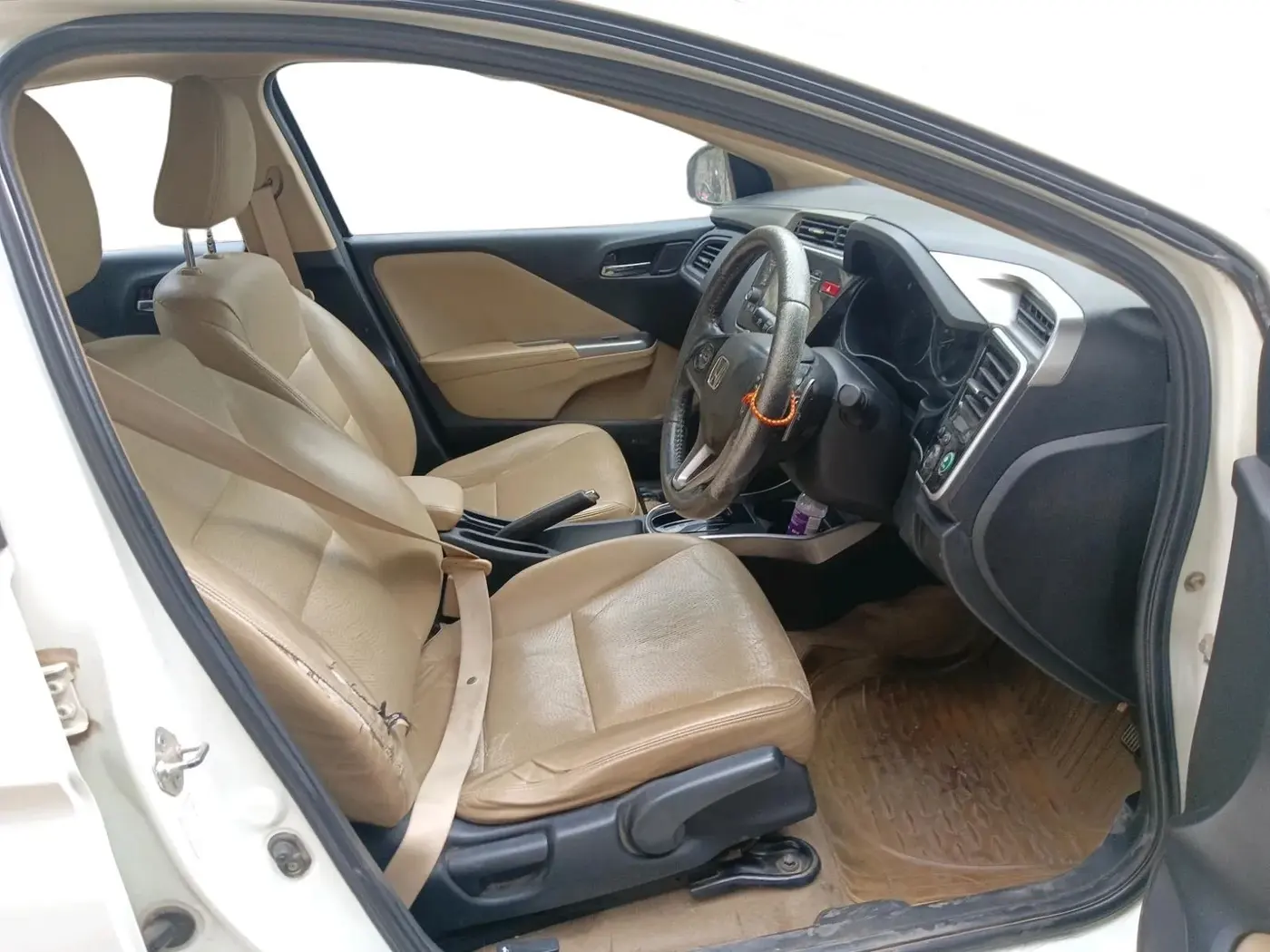 2015 Honda City 1.5L I-VTEC VX CVT, Petrol, Automatic, 1,25,787 km, interior