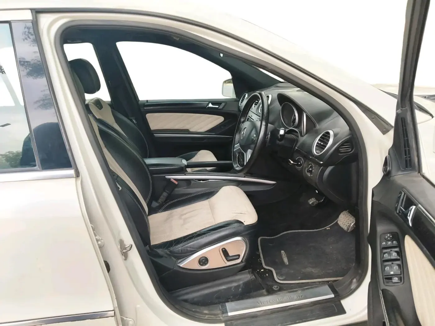 2011 Mercedes Benz GL Class 350 CDI GRAND EDITION, Diesel, Automatic, 75,631 km, interior