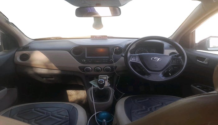 2019 Hyundai Xcent SX 1.2, CNG, Manual, 1,17,182 km, interior