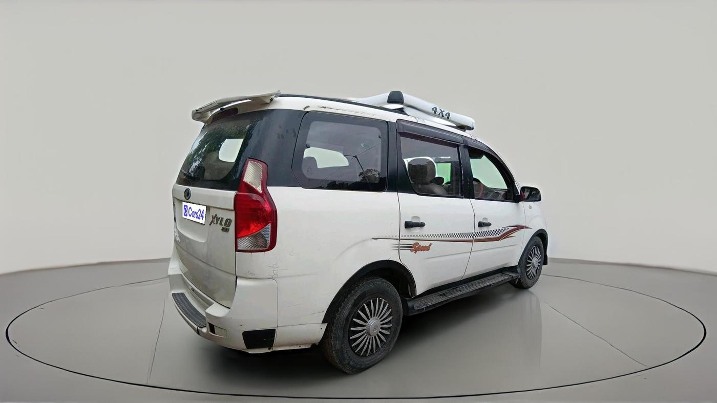 2012 Mahindra Xylo E4 BS-III, Diesel, Manual, 1,50,190 km, exterior