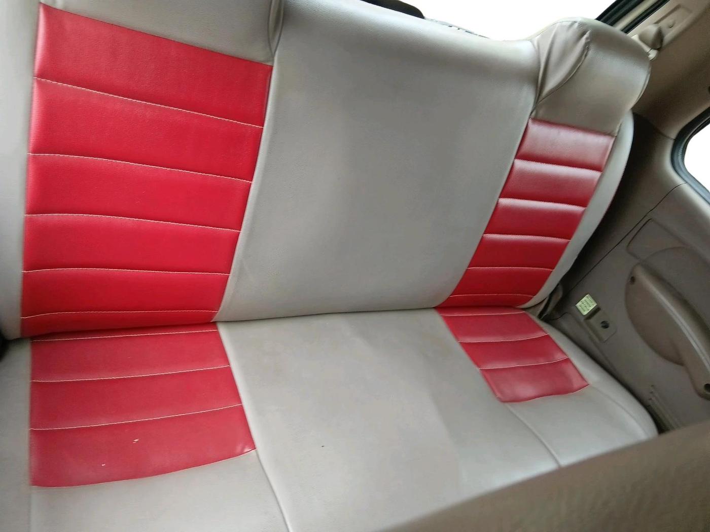 2012 Mahindra Xylo E4 BS-III, Diesel, Manual, 1,50,190 km, interior