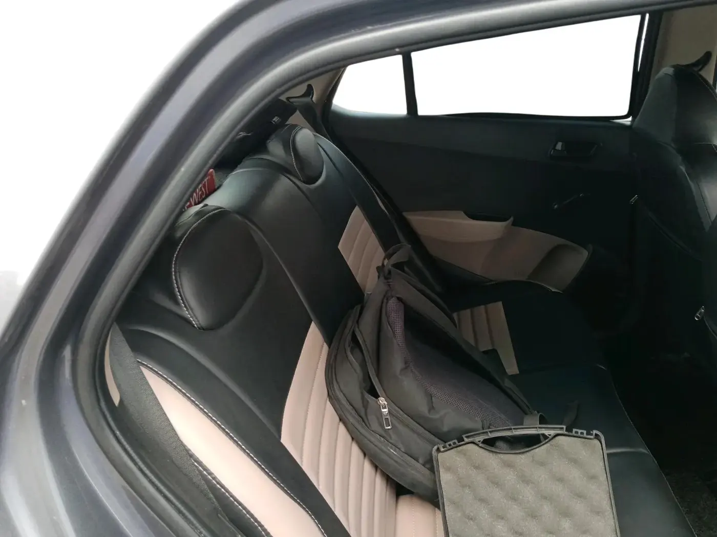 2014 Hyundai Grand i10 ERA 1.2 KAPPA VTVT, Petrol, Manual, 1,31,983 km, interior