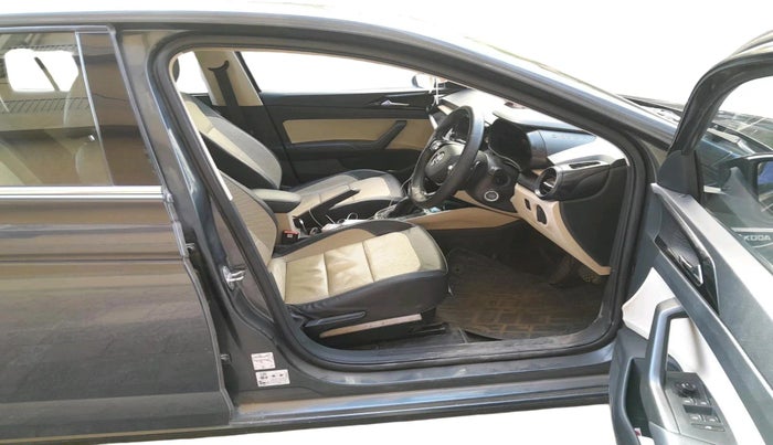 2022 Skoda SLAVIA STYLE 1.0L TSI AT, Petrol, Automatic, 69,328 km, interior