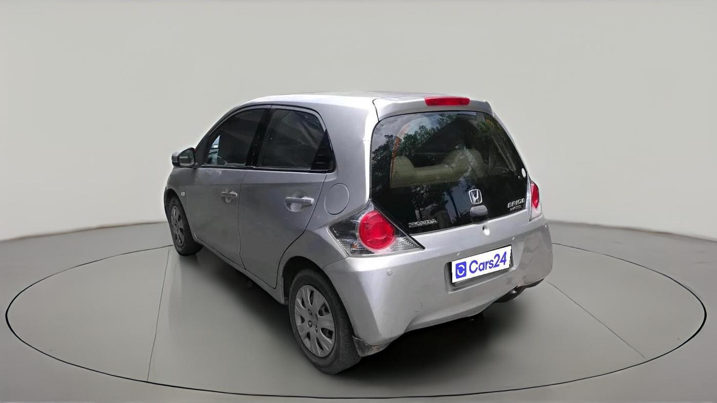 2016 Honda Brio S MT, Petrol, Manual, 76,565 km, exterior