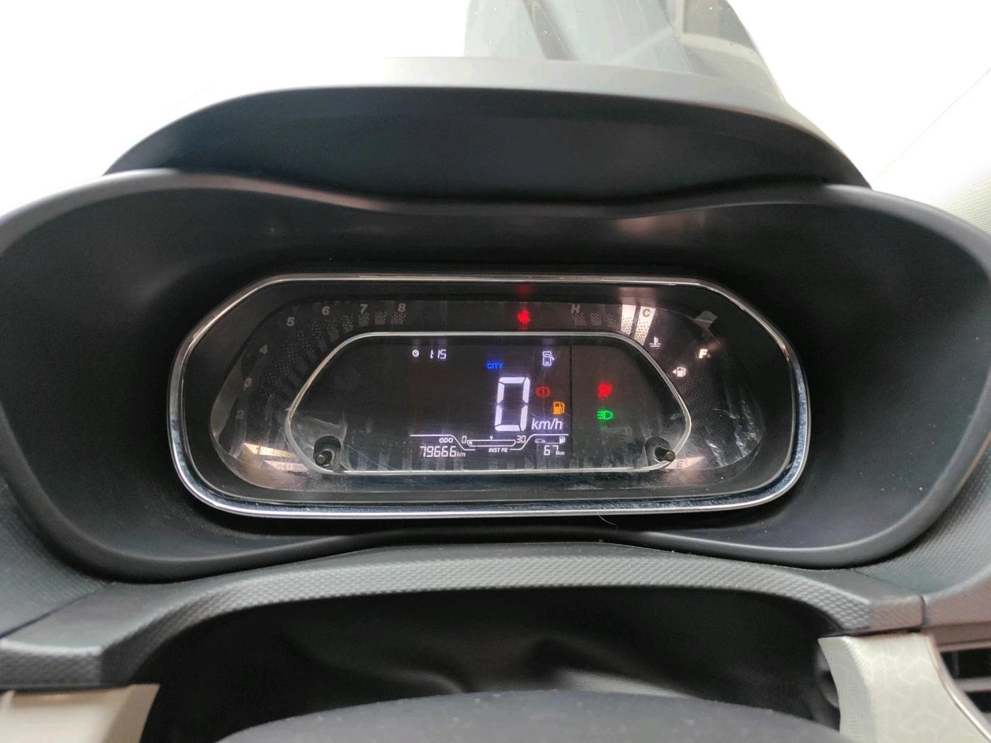2022 Tata NEXON XZ PLUS PETROL, Petrol, Manual, 79,666 km, interior