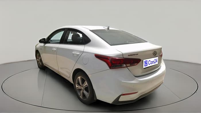 2018 Hyundai Verna 1.6 CRDI SX + AT, Diesel, Automatic, 1,26,210 km, exterior