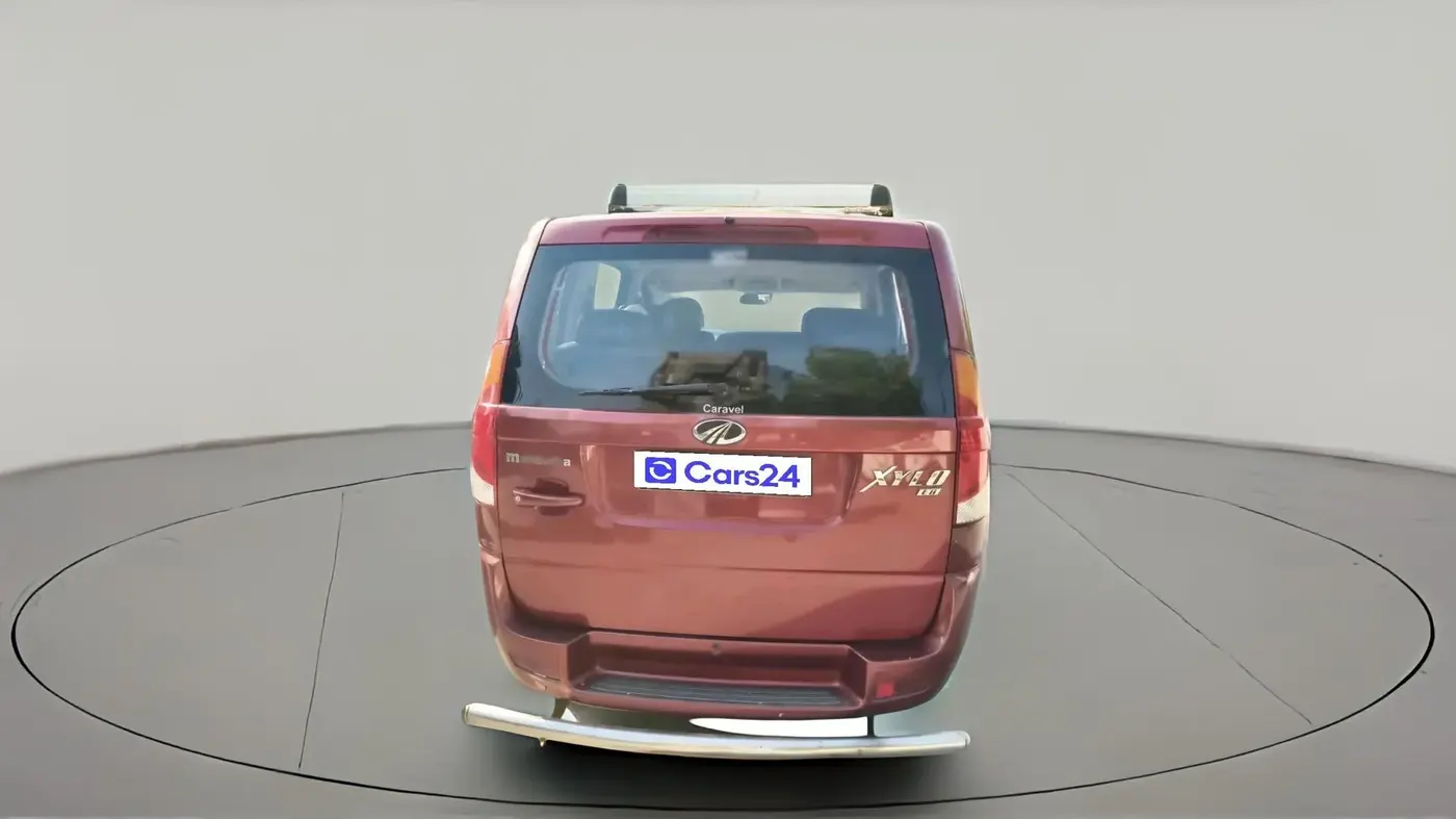 2010 Mahindra Xylo E8, Diesel, Manual, 1,29,221 km, exterior