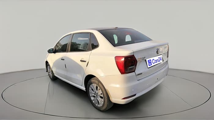 2017 Volkswagen Ameo TRENDLINE 1.5L, Diesel, Manual, 73,728 km, exterior
