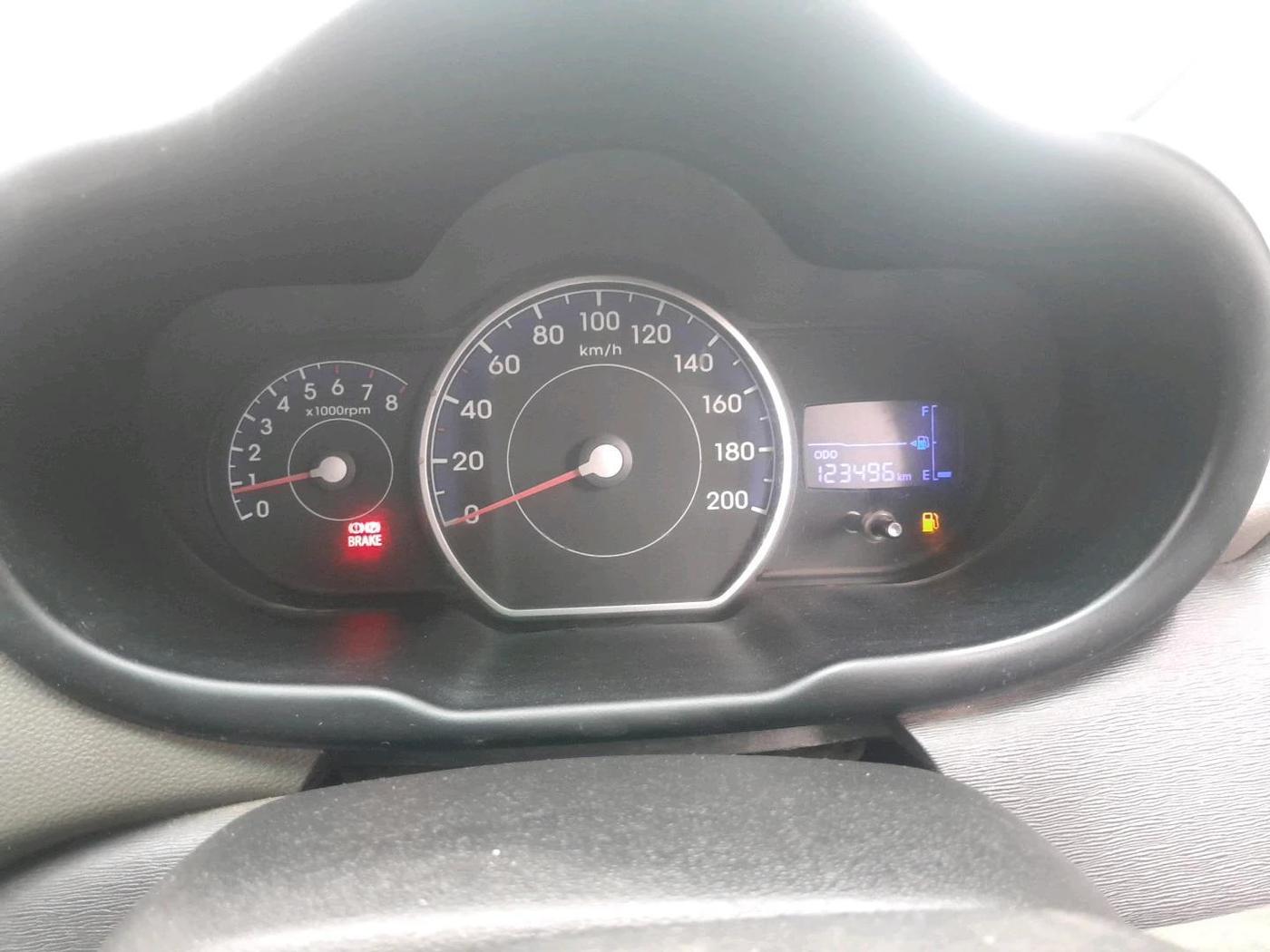 2011 Hyundai i10 ERA 1.1, CNG, Manual, 1,23,496 km, interior