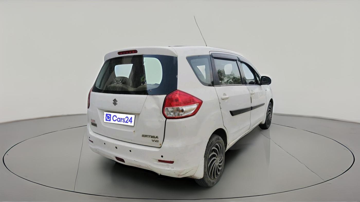 2015 Maruti Ertiga VXI, CNG, Manual, 2,63,563 km, exterior