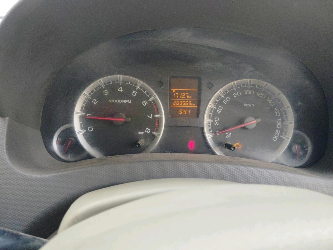2015 Maruti Ertiga VXI, CNG, Manual, 2,63,563 km, interior