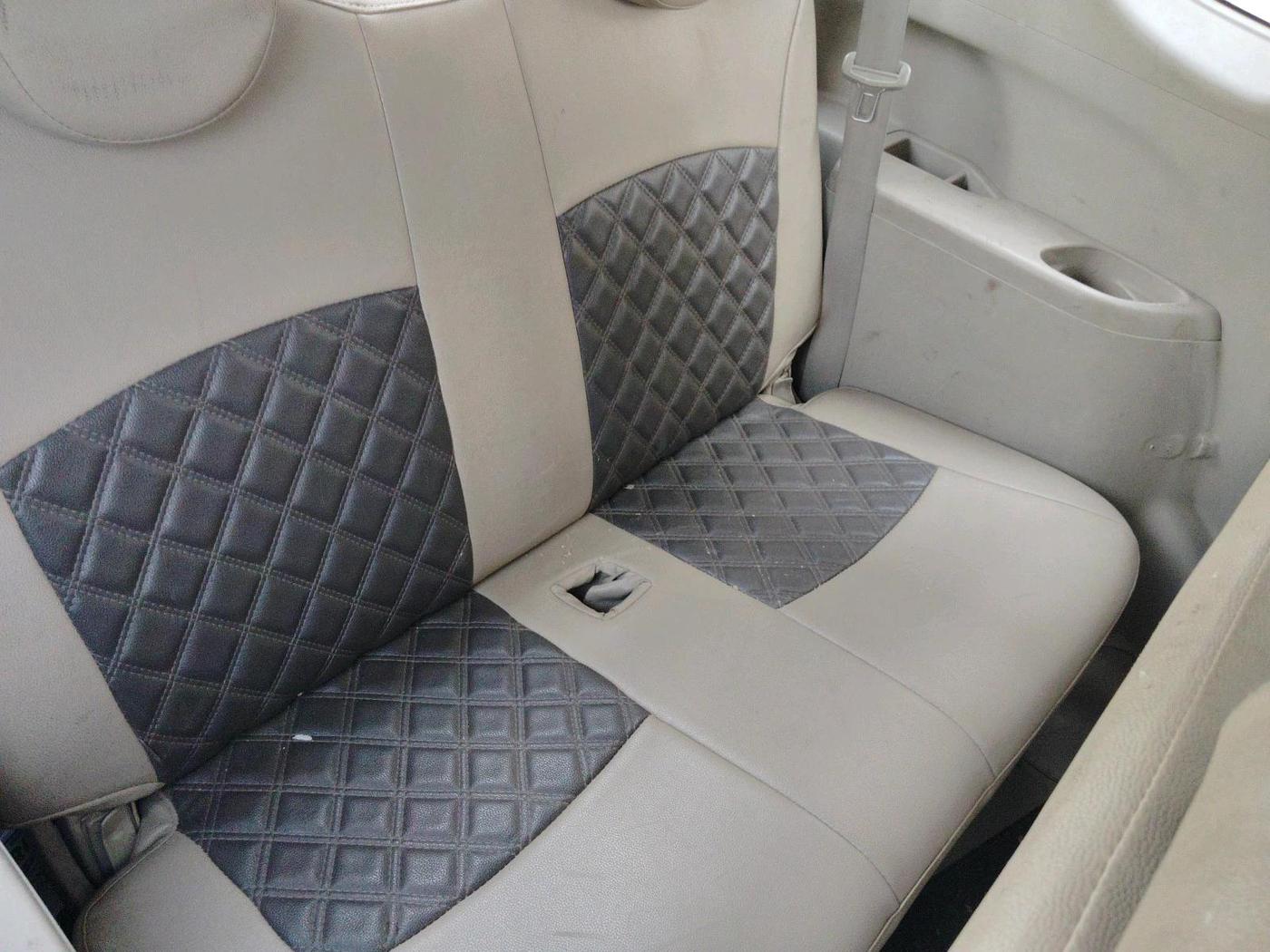 2015 Maruti Ertiga VXI, CNG, Manual, 2,63,563 km, interior