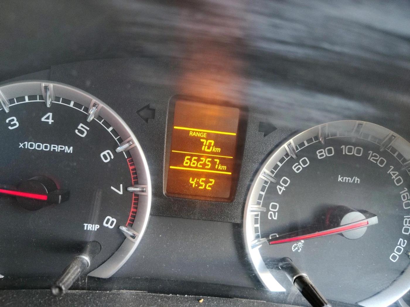 2013 Maruti Swift VXI, Petrol, Manual, 66,257 km, interior