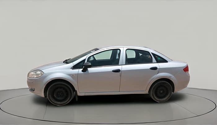 2011 Fiat Linea DYNAMIC 1.3, Diesel, Manual, 67,122 km, exterior