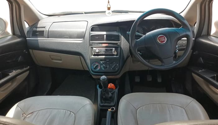 2011 Fiat Linea DYNAMIC 1.3, Diesel, Manual, 67,122 km, interior