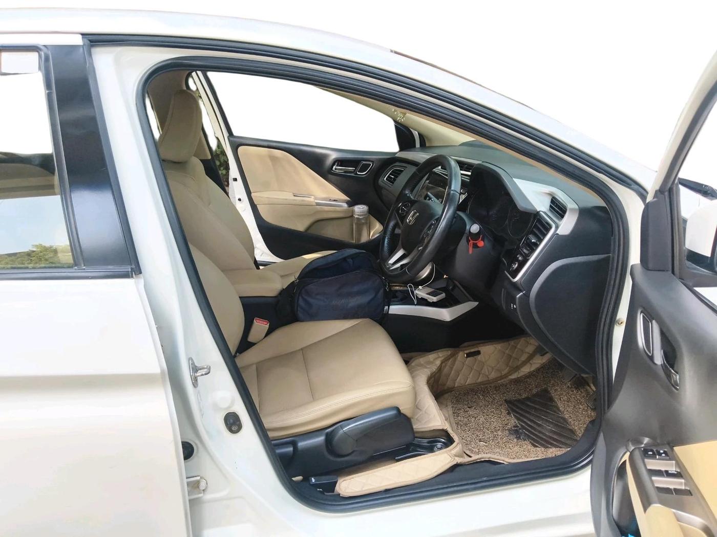 2018 Honda City 1.5L I-VTEC VX, Petrol, Manual, 99,101 km, interior