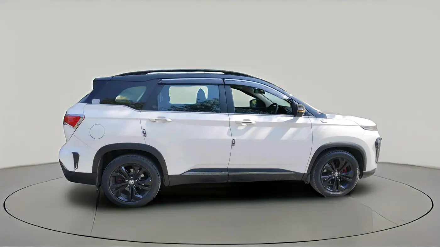 2024 MG HECTOR PLUS Sharp Pro Snowstorm 1.5 Turbo CVT 7 STR, Petrol, Automatic, 32,257 km, exterior