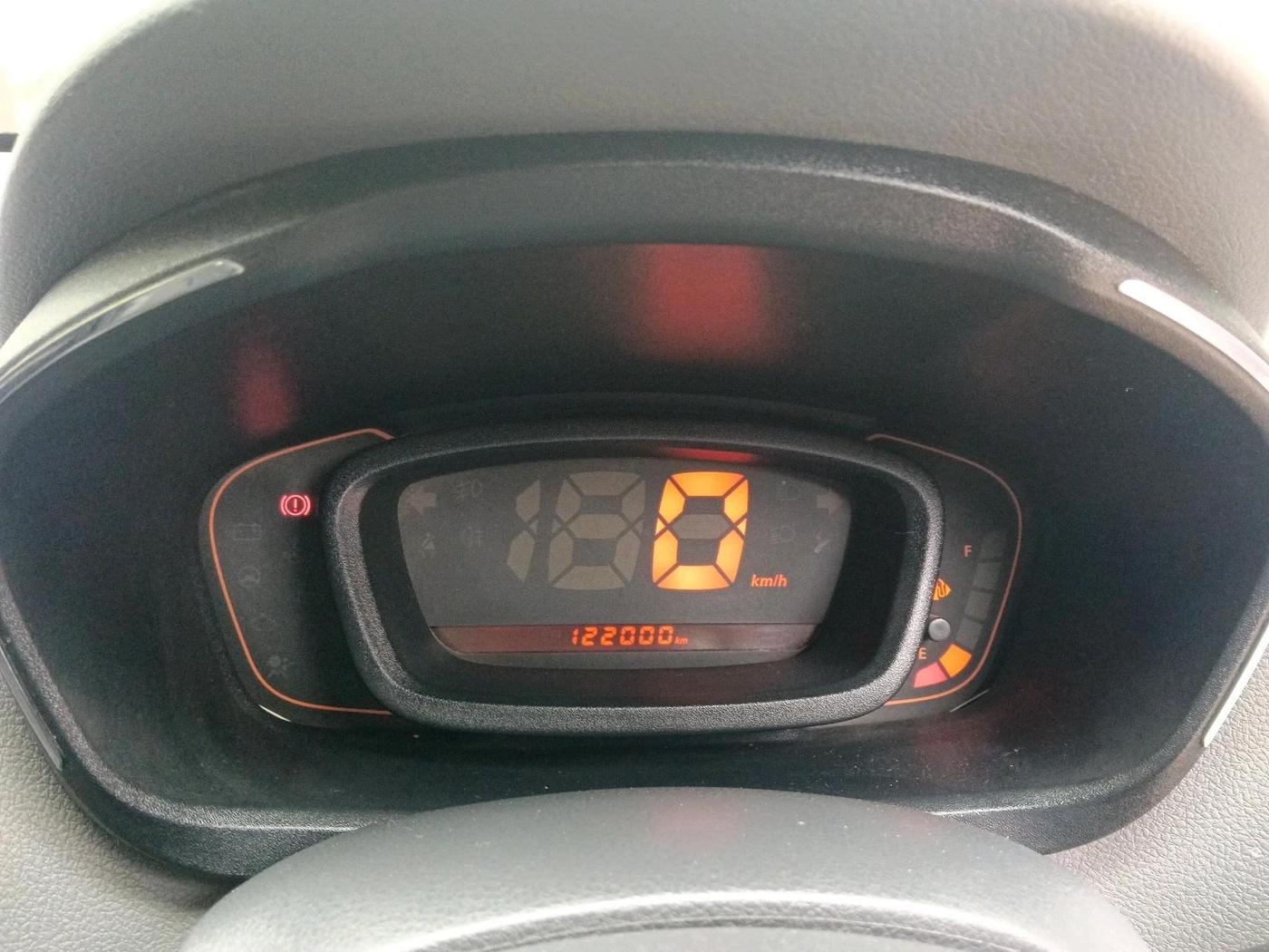 2016 Renault Kwid RXT 0.8, Petrol, Manual, 1,22,000 km, interior