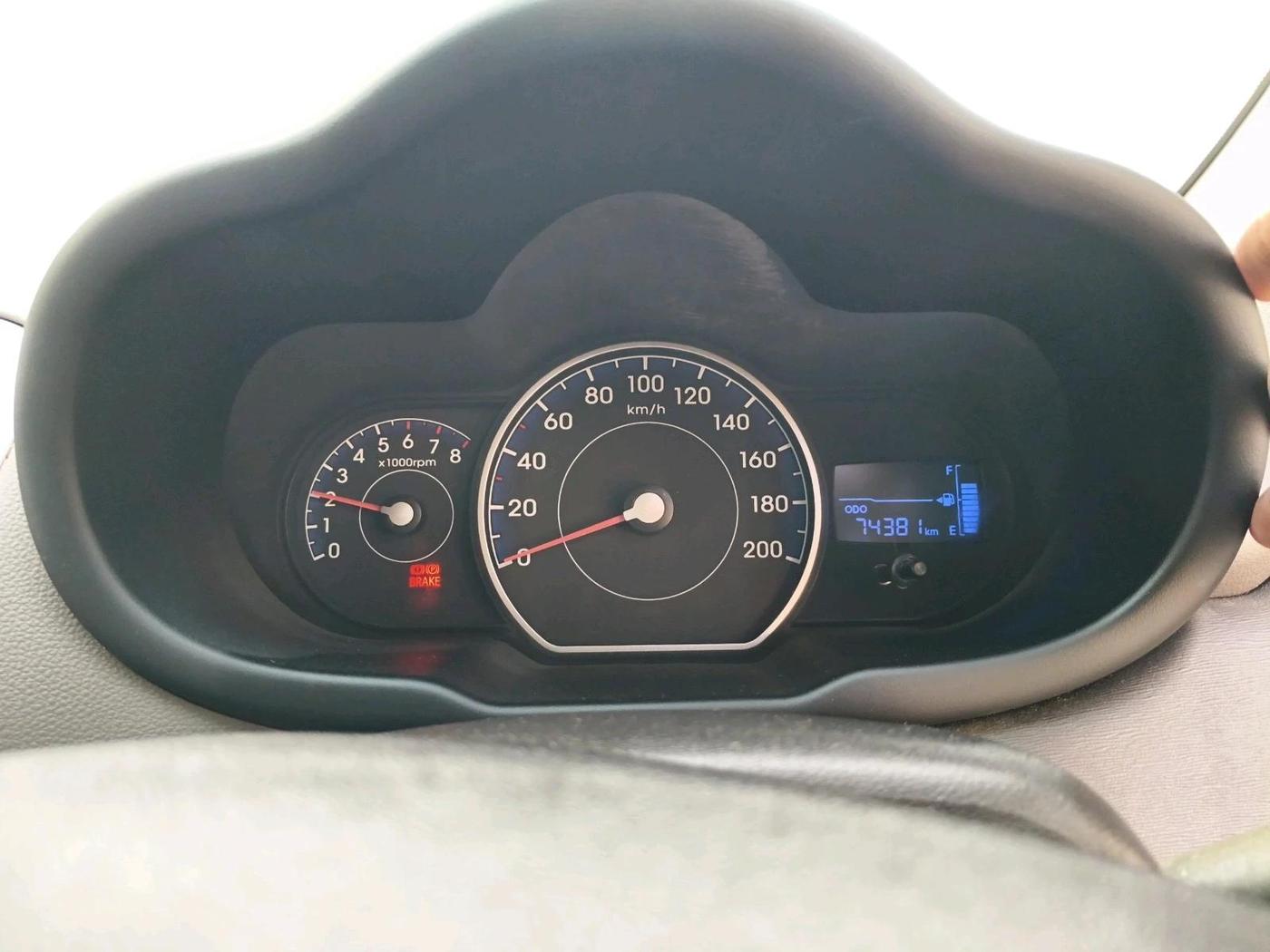 2012 Hyundai i10 MAGNA 1.1, Petrol, Manual, 74,381 km, interior