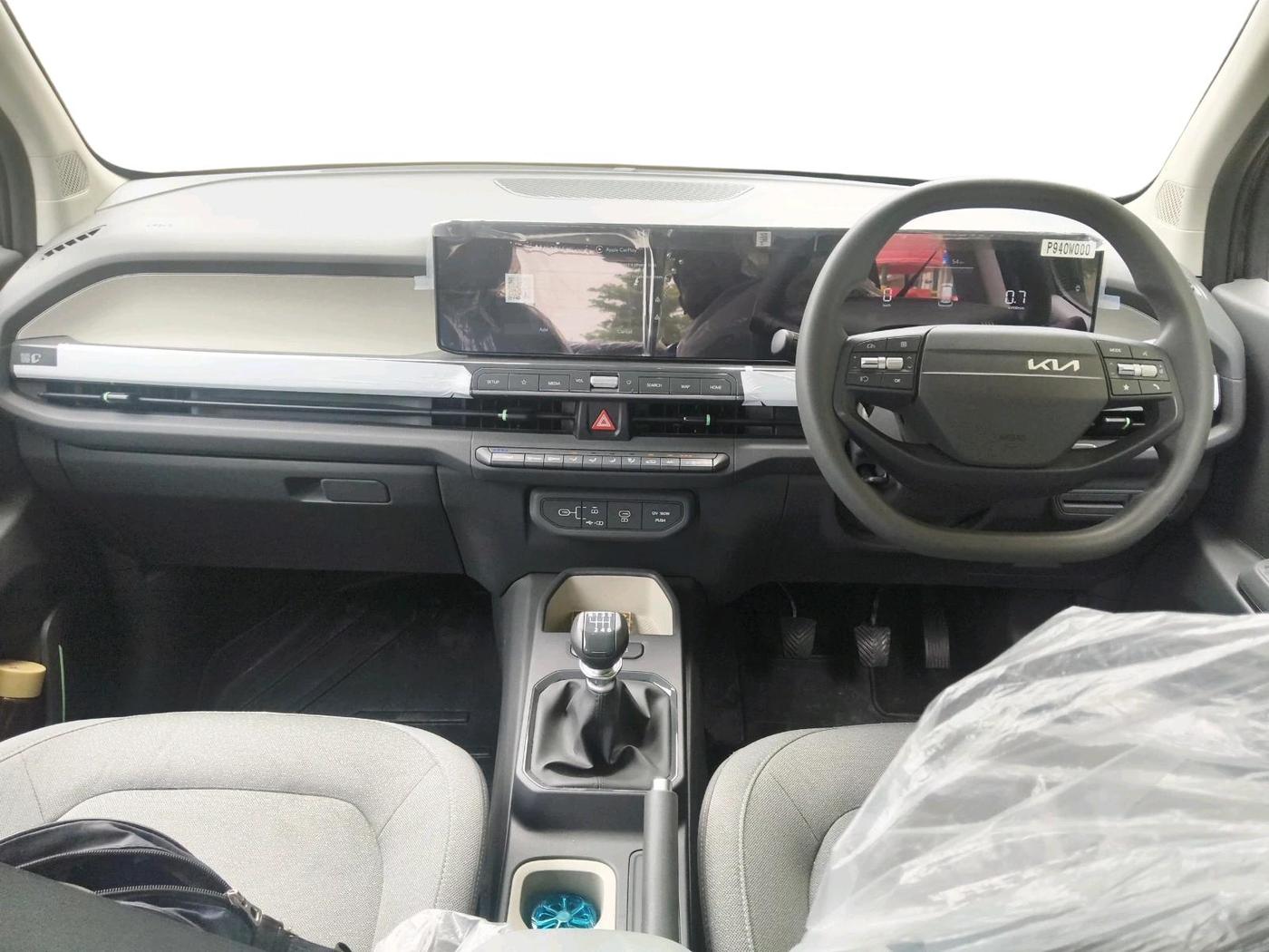 2025 KIA SYROS HTK Plus 1.5 Diesel 6MT, Diesel, Manual, 4,004 km, interior