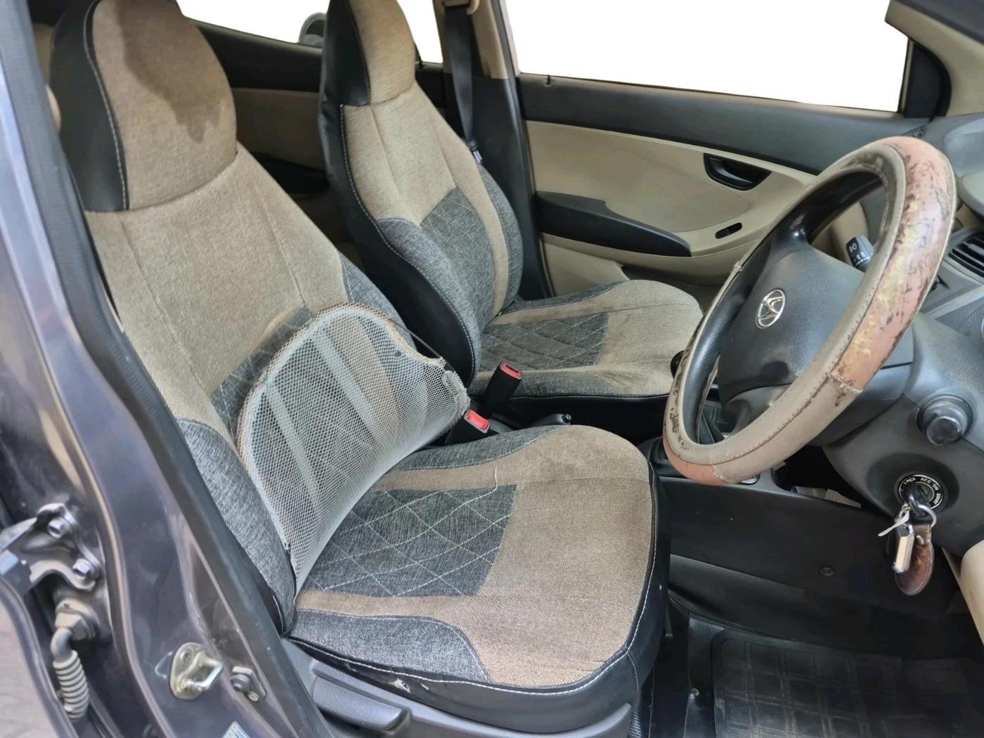 2012 Hyundai Eon ERA +, Petrol, Manual, 1,24,460 km, interior