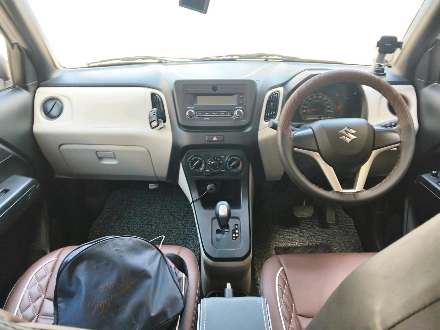 2025 Maruti New Wagon-R VXI 1.0 AMT, Petrol, Automatic, 2,632 km, interior