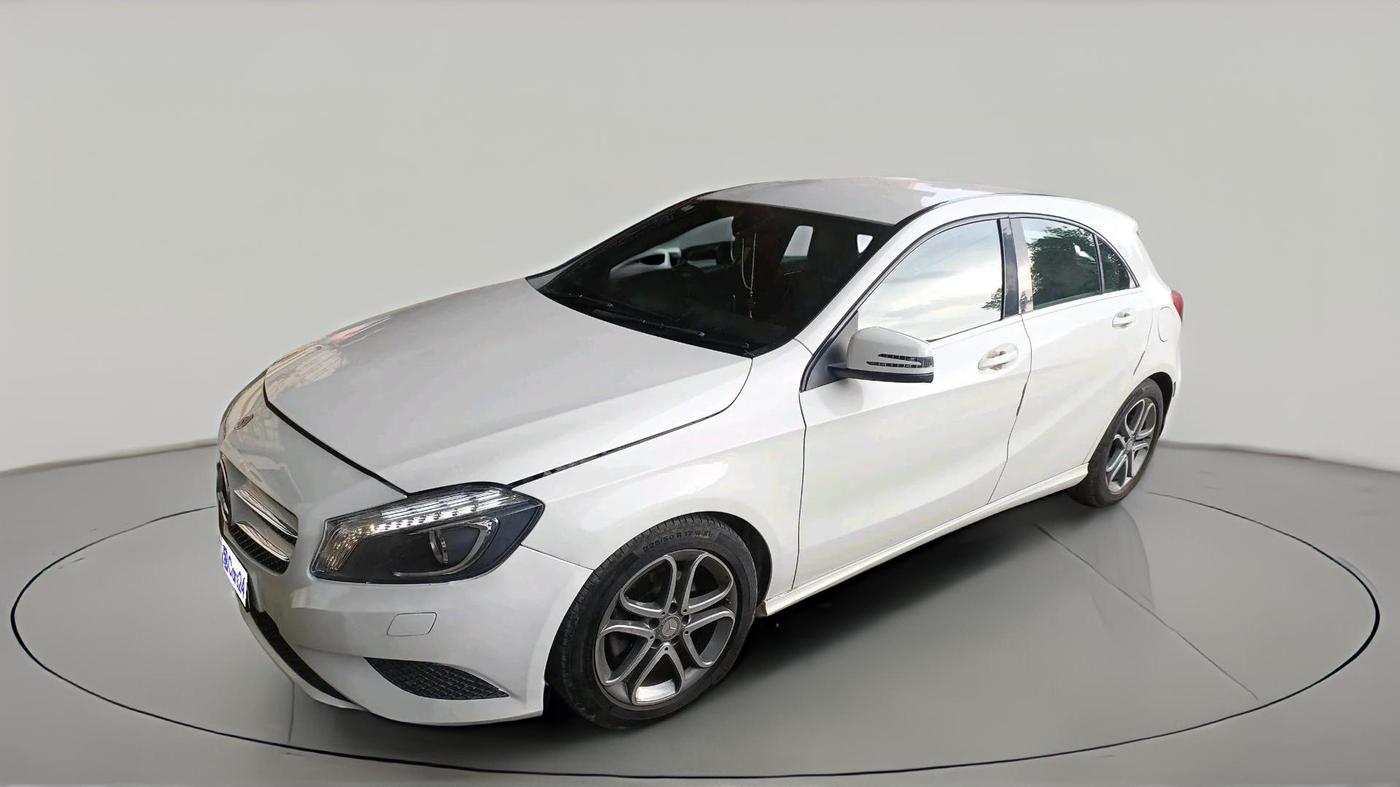 2014 Mercedes Benz A Class A180 CDI STYLE, Diesel, Automatic, 73,372 km, exterior
