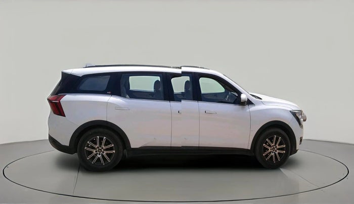 2022 Mahindra XUV700 AX 7 D MT 7 STR, Diesel, Manual, 82,703 km, exterior