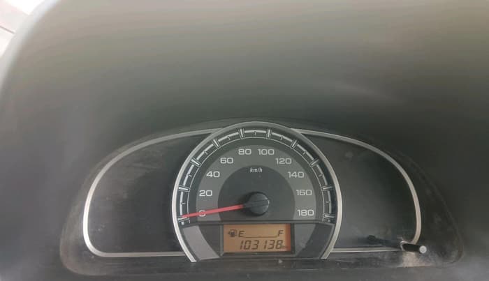 2017 Maruti Alto 800 LXI, CNG, Manual, 1,03,138 km, interior