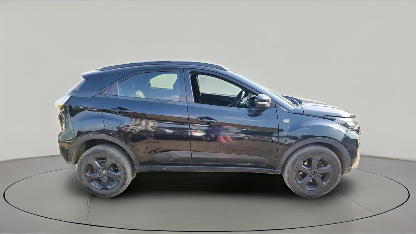 2022 Tata NEXON XZA PLUS DIESEL DARK EDITION, Diesel, Automatic, 1,46,100 km, exterior