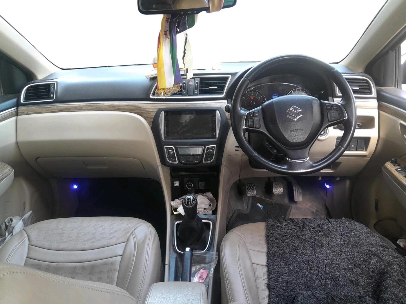 2018 Maruti Ciaz ALPHA 1.5 SHVS PETROL, Petrol, Manual, 89,000 km, interior