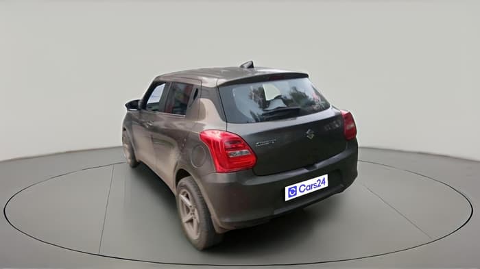 2018 Maruti Swift ZXI AMT, CNG, Automatic, 94,476 km, exterior