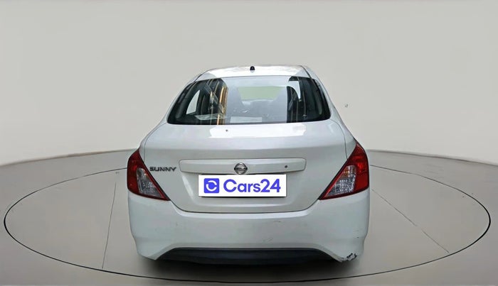 2016 Nissan Sunny XE D, Diesel, Manual, 72,238 km, exterior