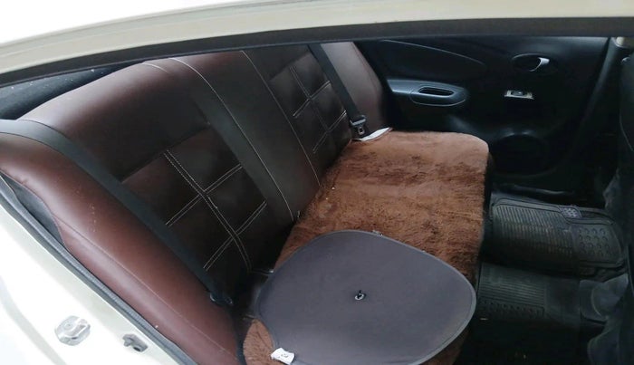 2016 Nissan Sunny XE D, Diesel, Manual, 72,238 km, interior