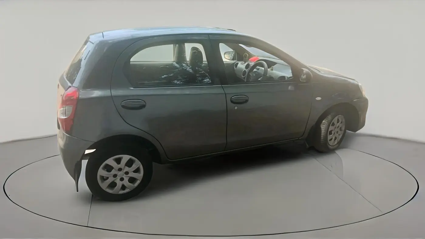 2013 Toyota Etios Liva GD, Diesel, Manual, 1,42,013 km, exterior
