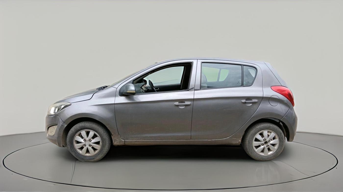 2013 Hyundai i20 SPORTZ 1.2, Petrol, Manual, 81,018 km, exterior