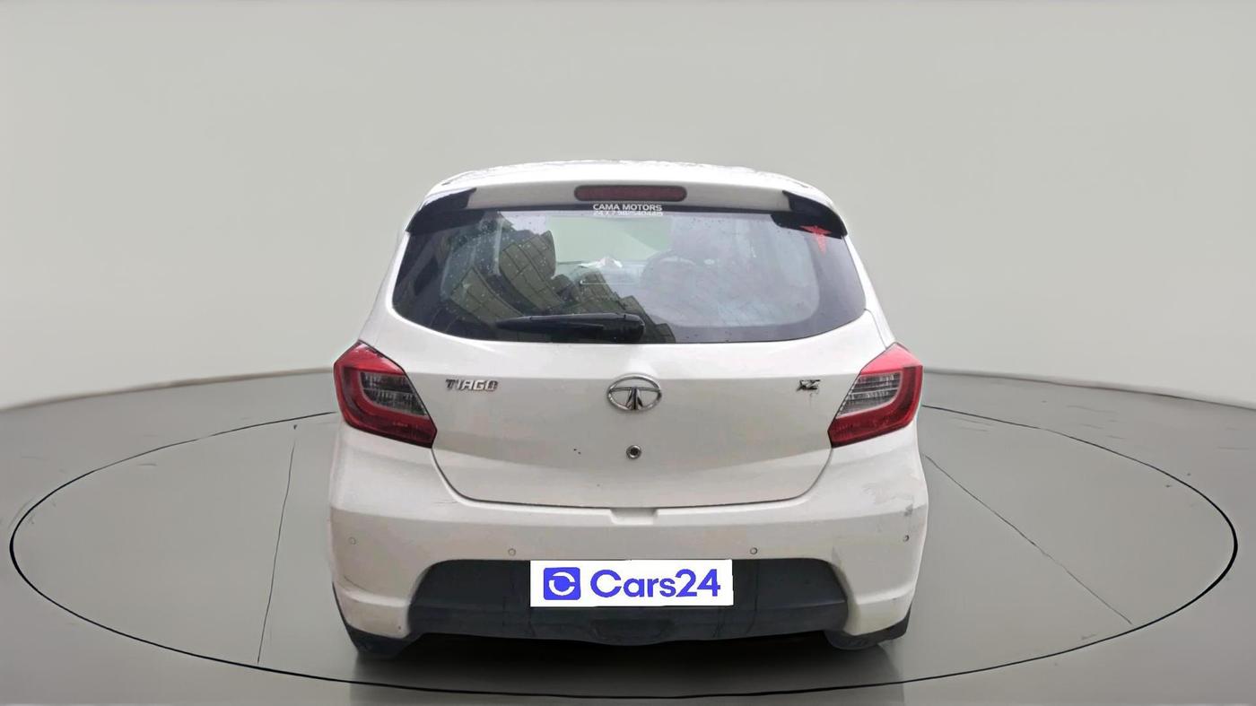 2016 Tata Tiago XZ PETROL, CNG, Manual, 1,22,540 km, exterior
