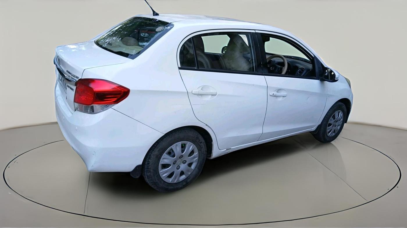 2015 Honda Amaze 1.2L I-VTEC SX, Petrol, Manual, 1,35,729 km, exterior