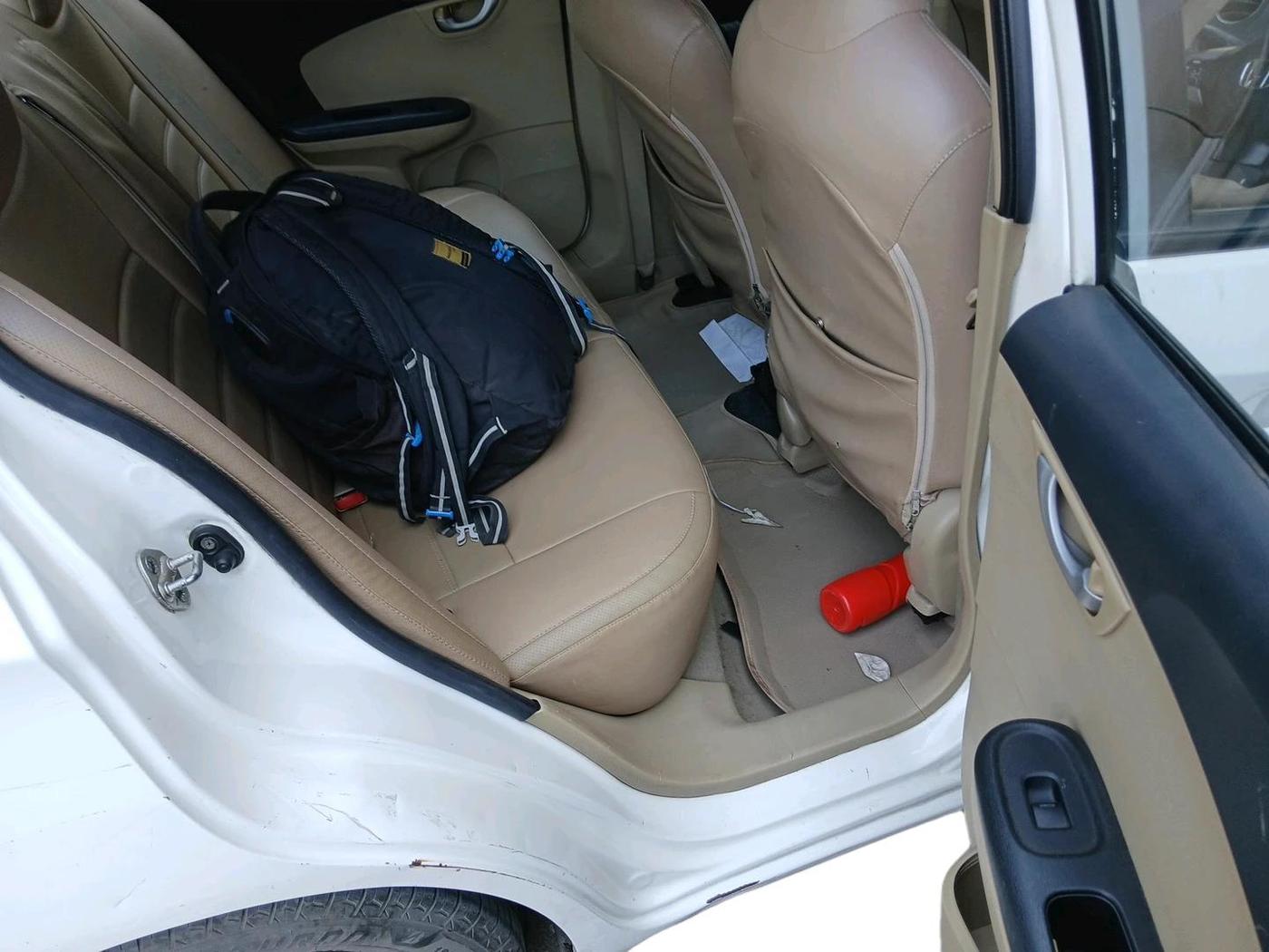 2015 Honda Amaze 1.2L I-VTEC SX, Petrol, Manual, 1,35,729 km, interior